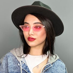  عکس دختر با عینک دودی اینستا